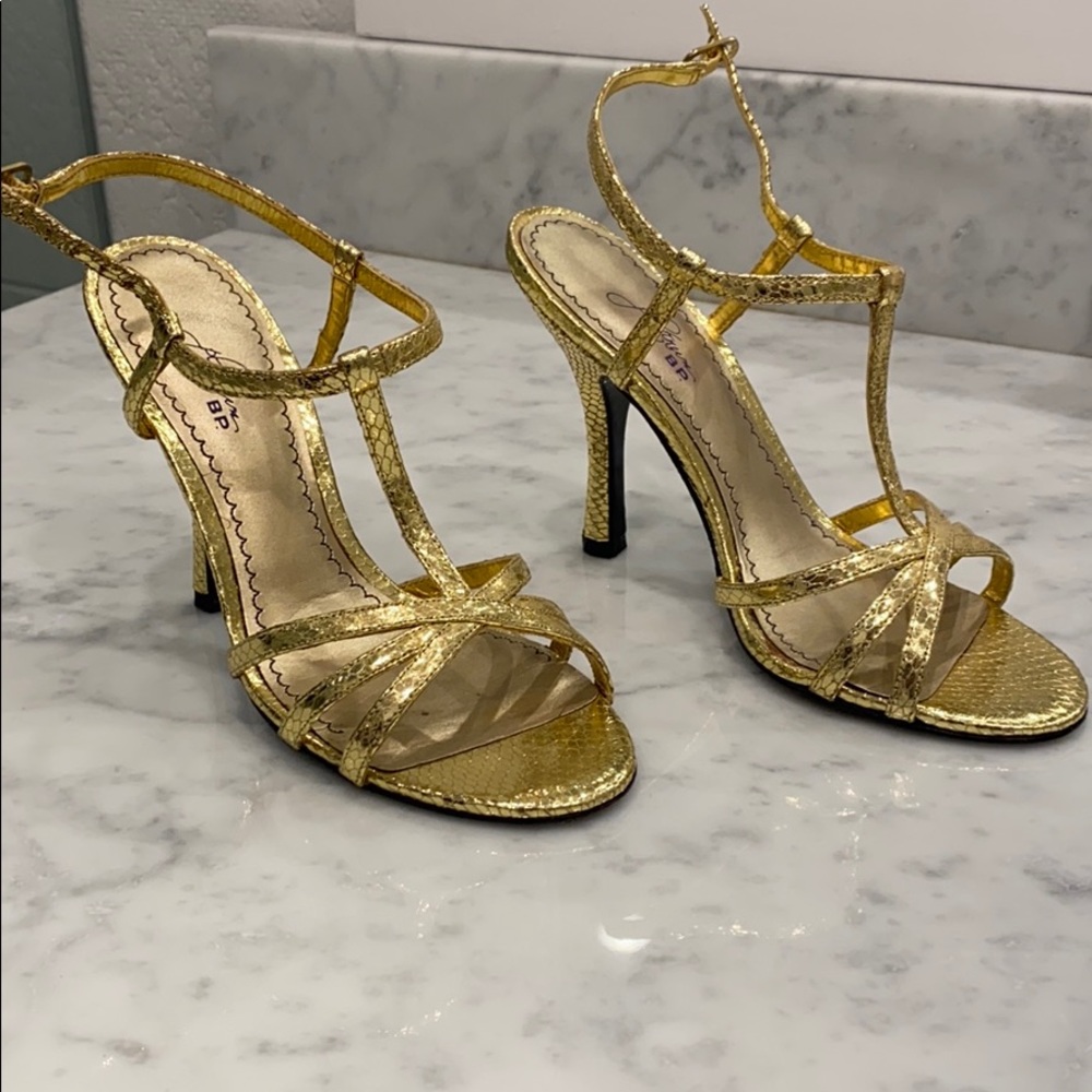 Nordstrom B.P. gold metallic dressy heels